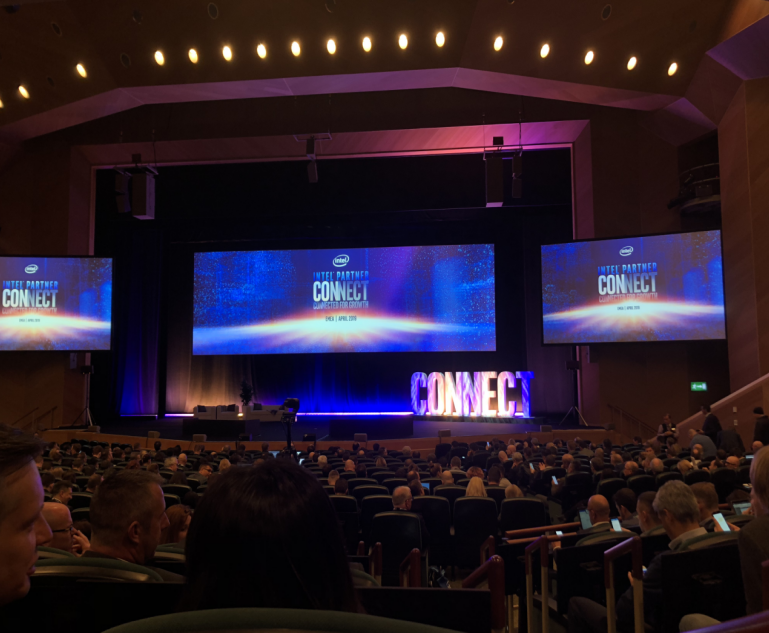 南方集團(tuán)應(yīng)邀參加Intel Connect 2019：攜手同行，未來(lái)已來(lái)(圖1)